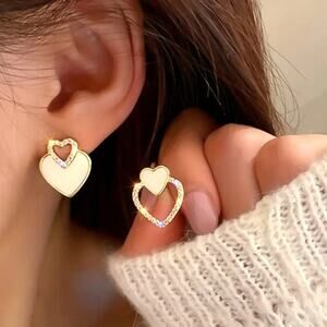 NEW Gold & White Heart Earrings Asymmetrical Rhinestone Vintage Jewelry